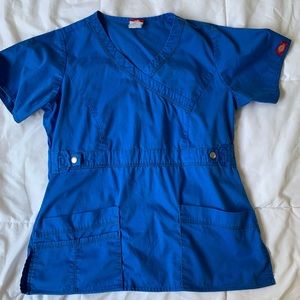 Dickies Scrub Top